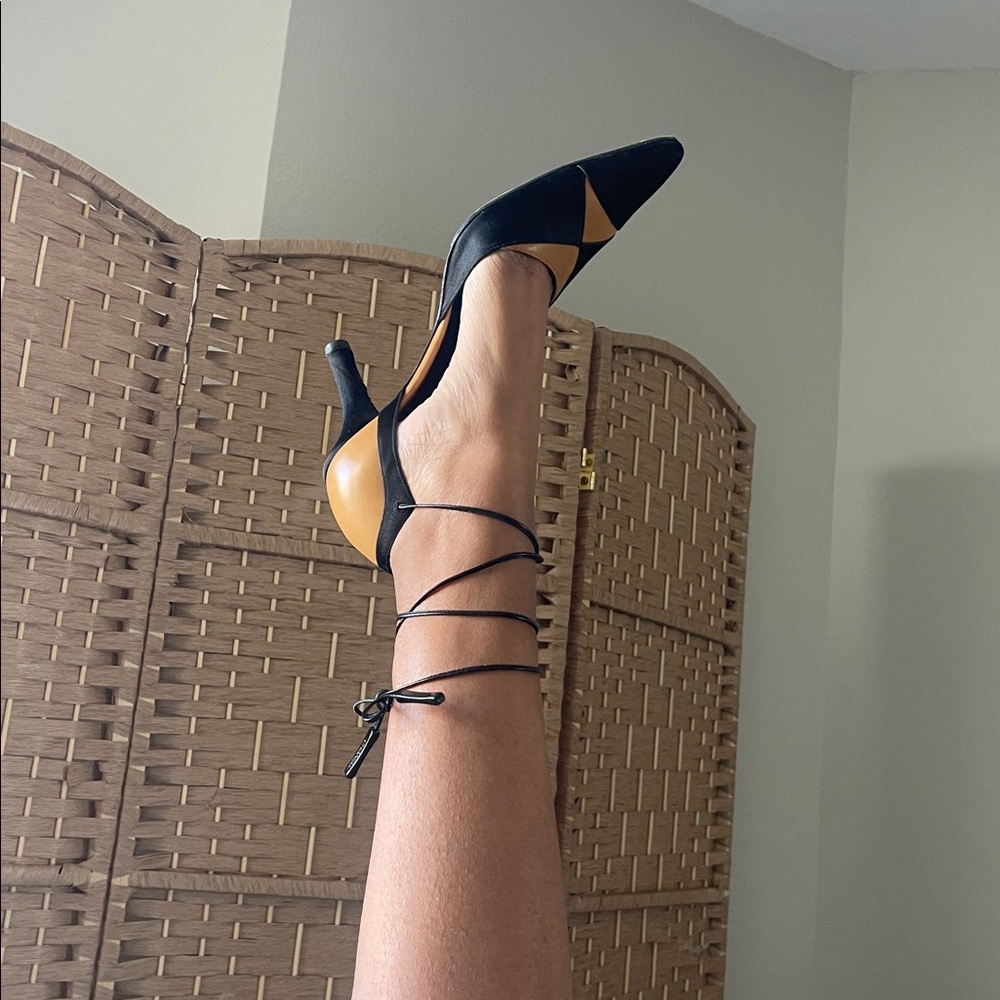 Vintage Chanel Heels - Picture 7 of 9